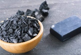 Cum să utilizezi cărbunele activ pentru a-ți îmbunătăți viața