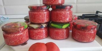 Sos de rosii cu hrean