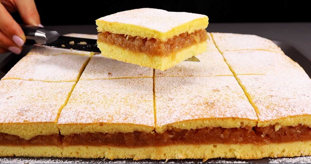 Prajitura cu blat si mere