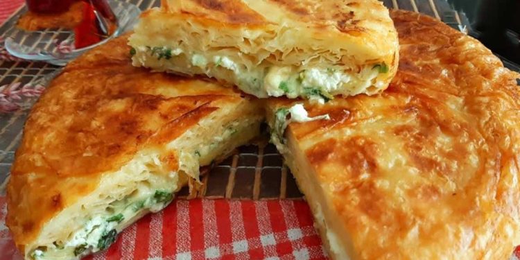 Burek turcesc cu branza