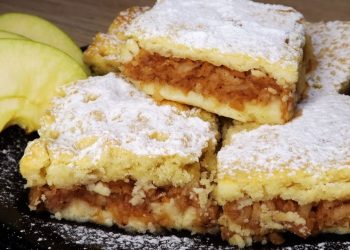 placinta-tava-cu-mere-frageda