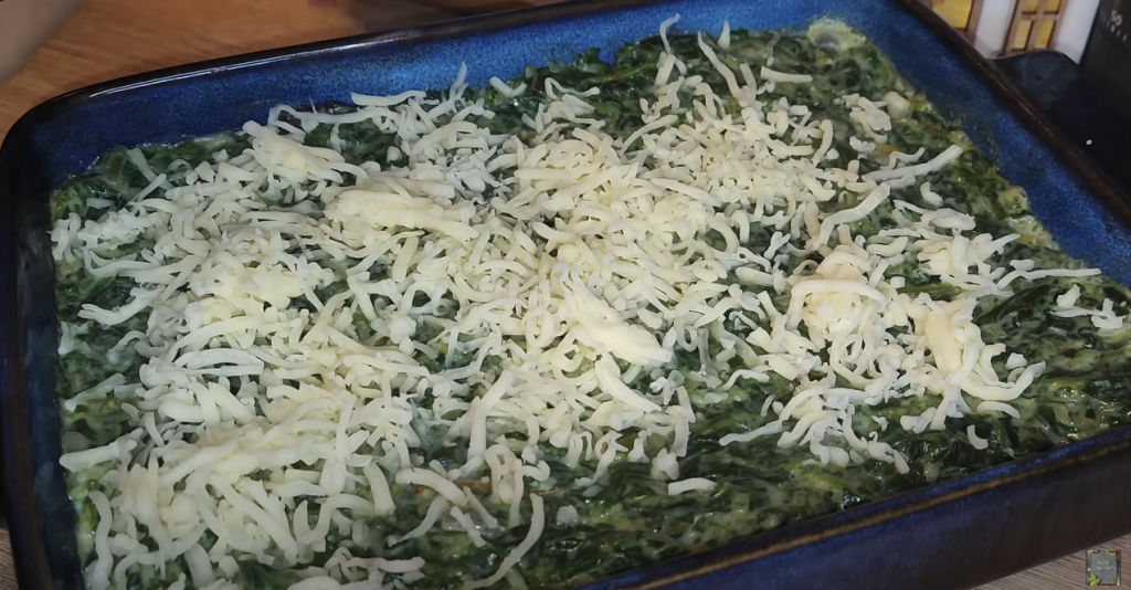 Cartofi gratinați cu spanac și brânză – Rețetă simplă și gustoasă