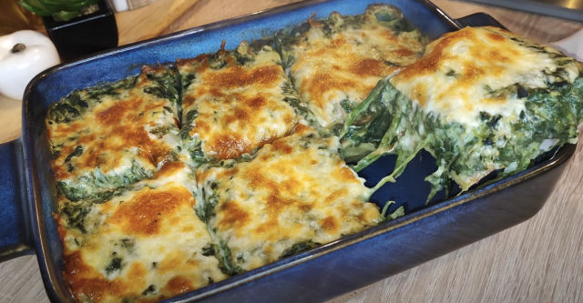 cartofi cu spanac la cuptor