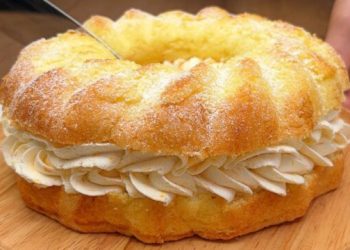 desert cu ricotta si piersici