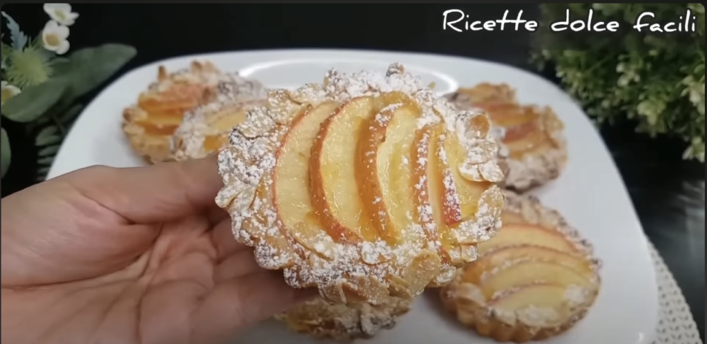 Ai mere acasă? Încearcă aceste coșulețe de mere