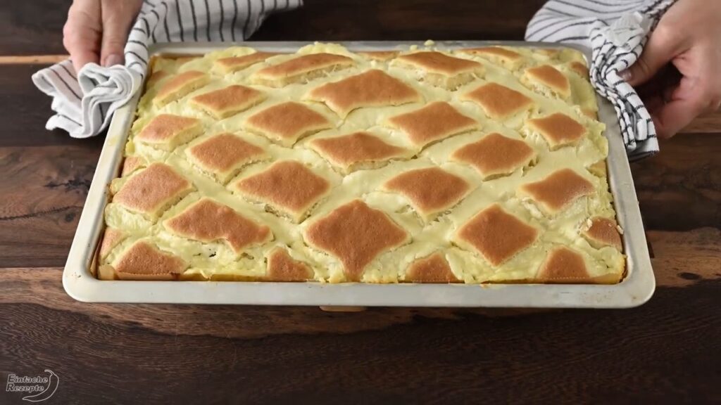 Desert grilaj cu brânză dulce și smântână fermentată