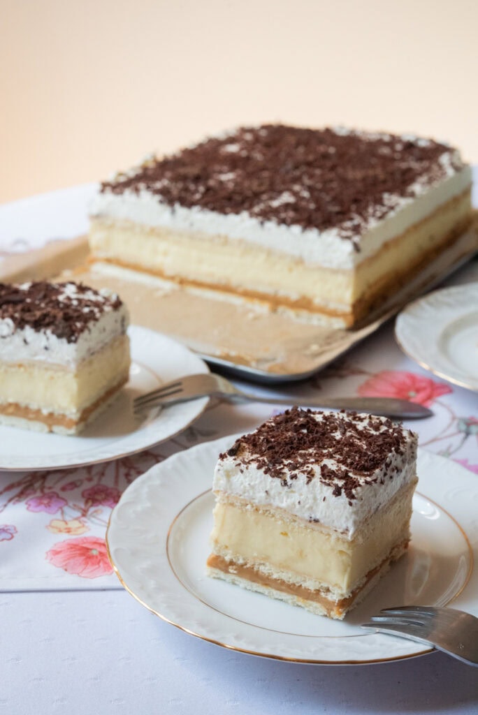 prăjitură 3 bit cu biscuiți