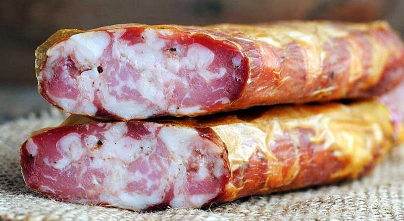 Carnati cruzi uscati