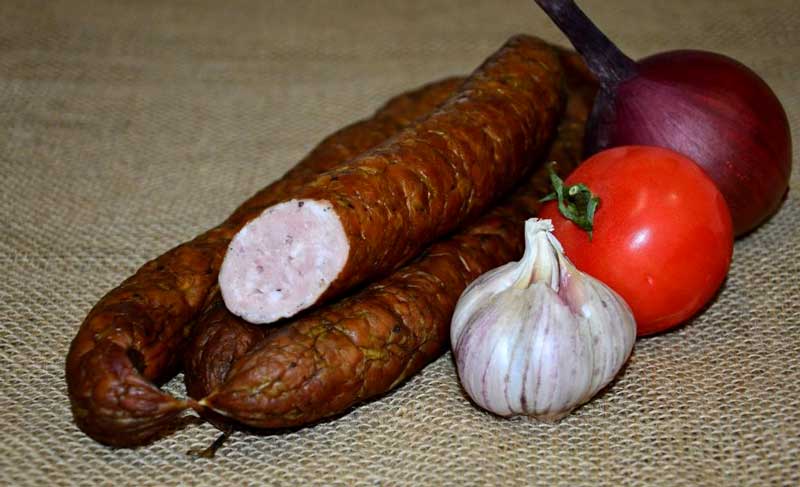 Carnati de casa traditionali