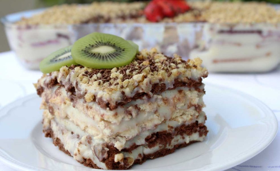 Tort de biscuiti fara coacere